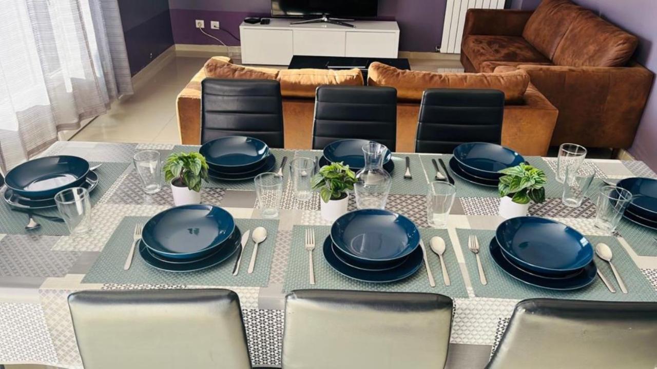 100M2 2 Chambres 8 Personnes - Grand Parking Et Terrasse Privee - Proche Cdg-Parc Expositions-Paris-Asterix-Disney Villepinte  Kültér fotó